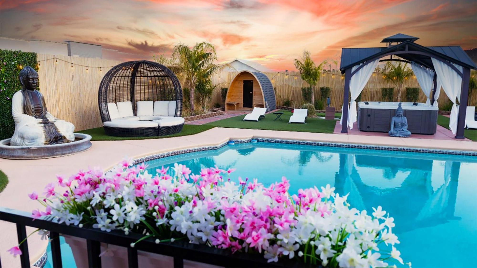 Buddha Mansion Luxury - 8br Modern, Hottub, Huge Pool, Sauna, Bbq Grill, Game Сasa de vacaciones
