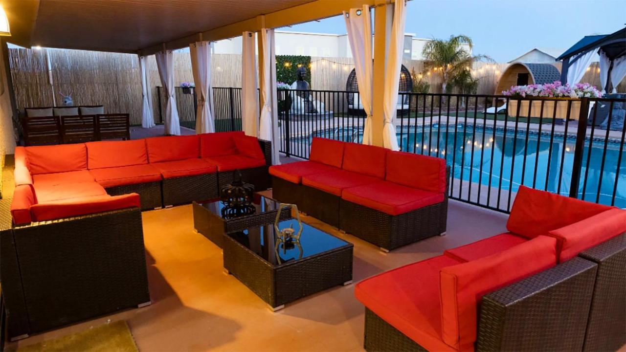 Buddha Mansion Luxury - 8br Modern, Hottub, Huge Pool, Sauna, Bbq Grill, Game *