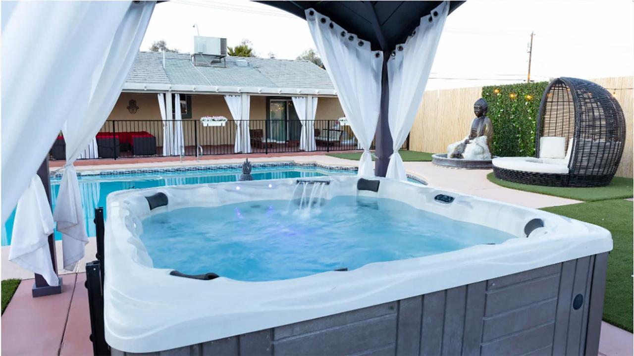 Buddha Mansion Luxury - 8br Modern, Hottub, Huge Pool, Sauna, Bbq Grill, Game Las Vegas