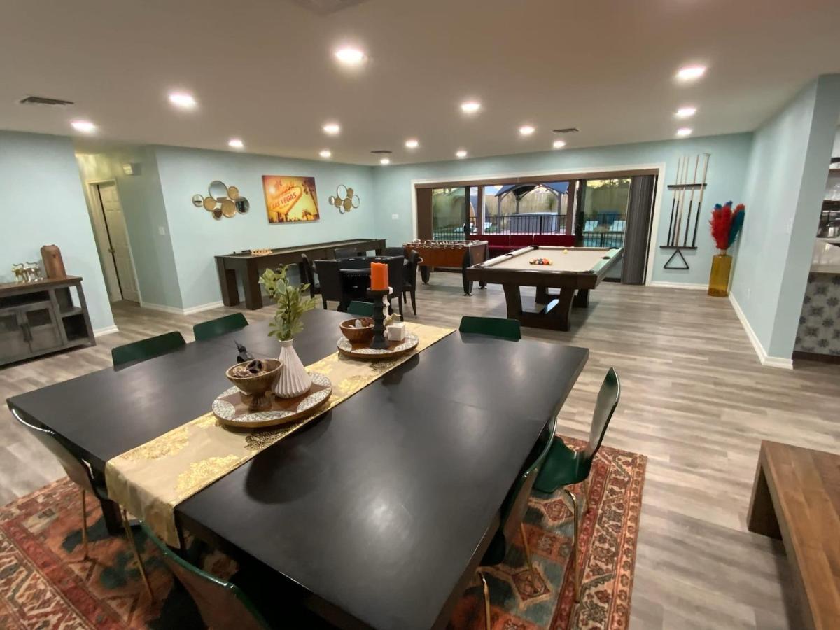 Buddha Mansion Luxury - 8br Modern, Hottub, Huge Pool, Sauna, Bbq Grill, Game * Las Vegas