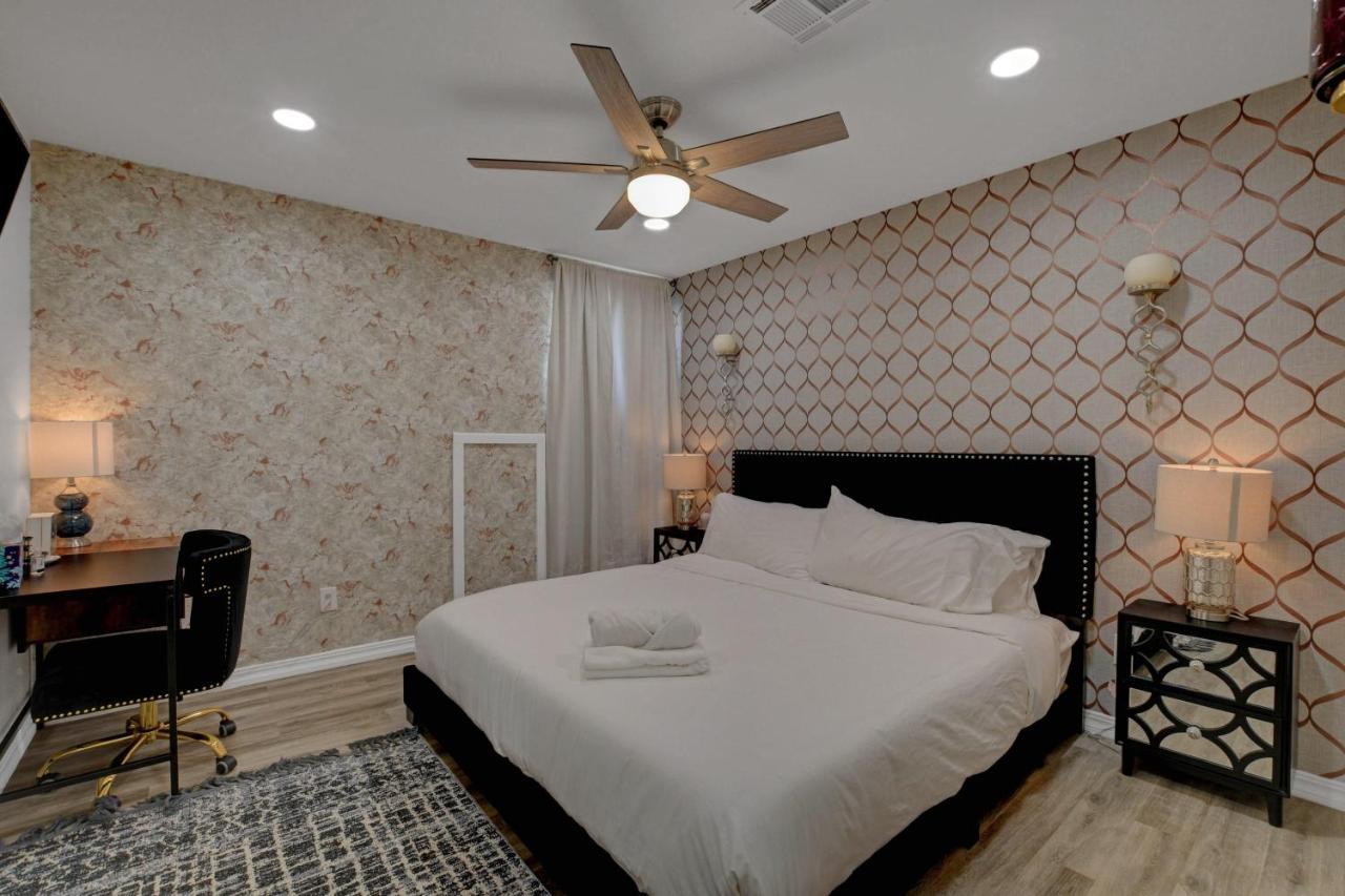 Buddha Mansion Luxury - 8br Modern, Hottub, Huge Pool, Sauna, Bbq Grill, Game *