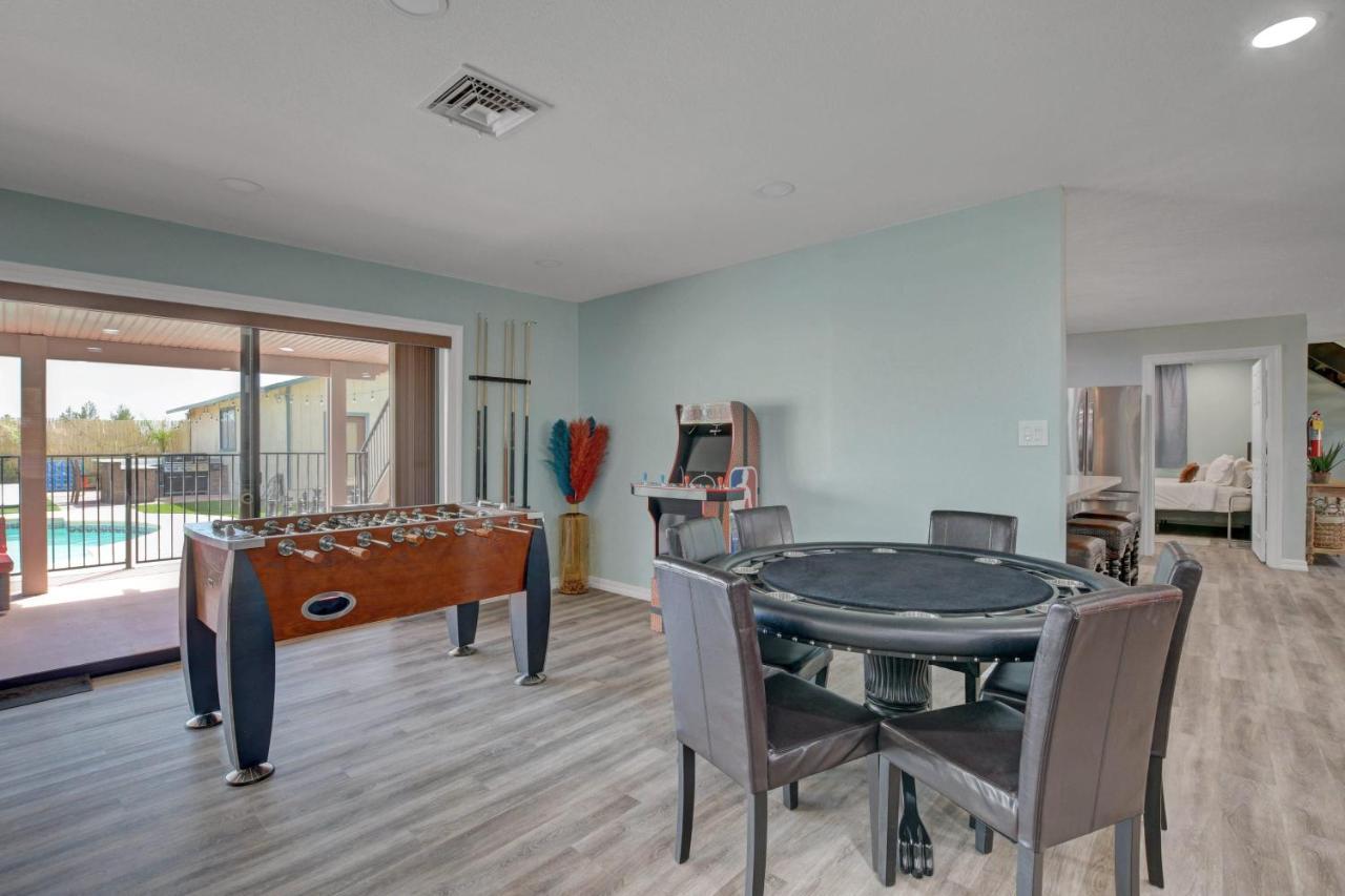 Buddha Mansion Luxury - 8br Modern, Hottub, Huge Pool, Sauna, Bbq Grill, Game Holiday home *