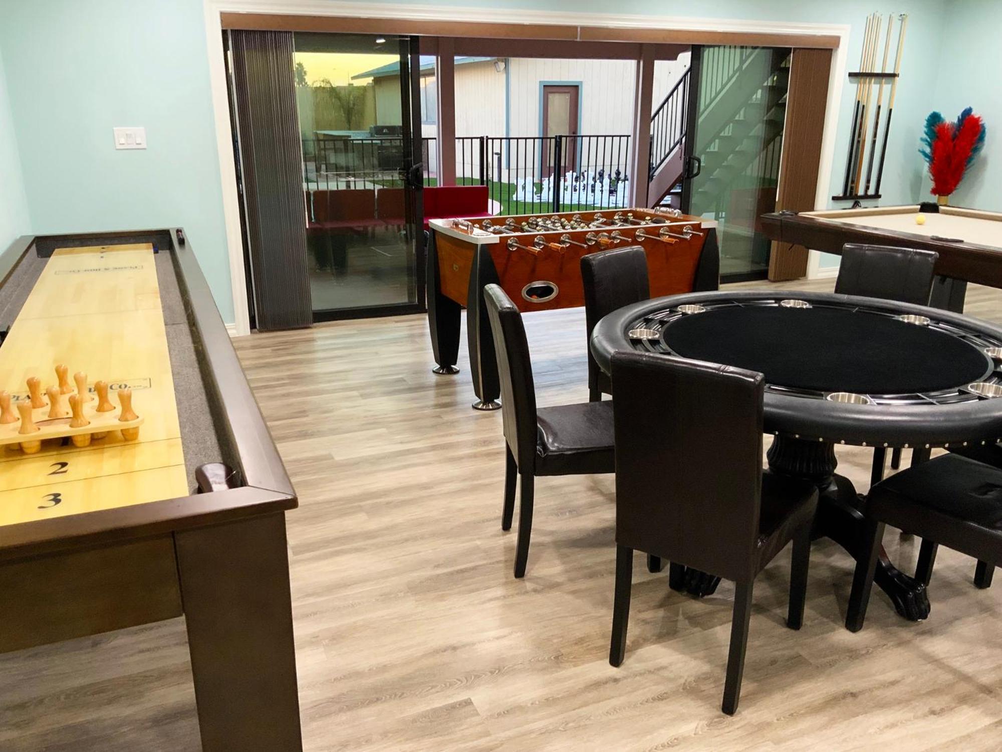Buddha Mansion Luxury - 8br Modern, Hottub, Huge Pool, Sauna, Bbq Grill, Game Las Vegas